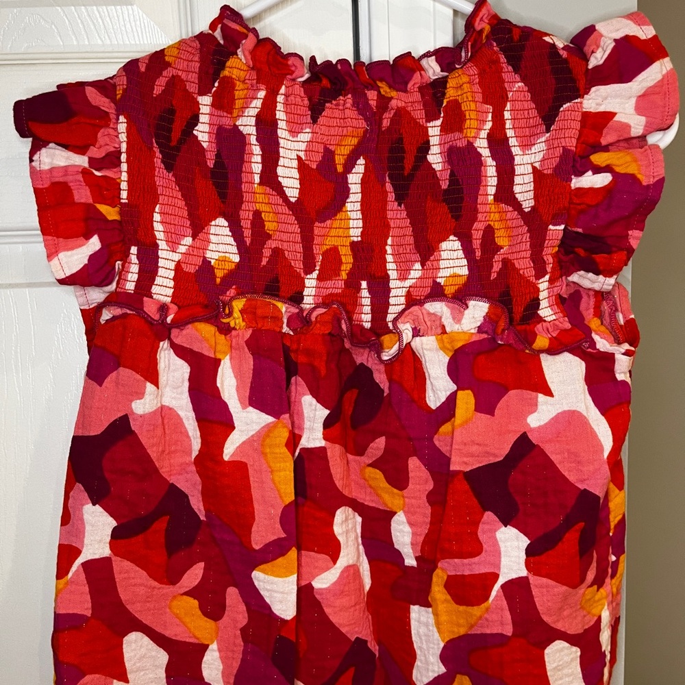 Colorful Abstract Ruffle Top - Picture 5 of 6